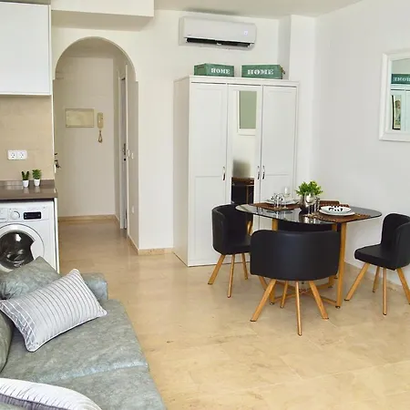 Apartamento Adriana. Centrico, A 50M De La Playa. Fuengirola Exterior foto