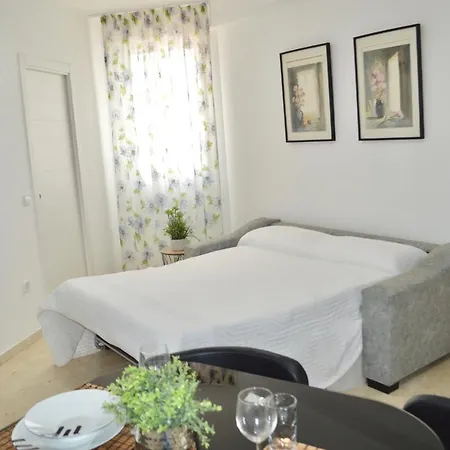 Apartamento Adriana. Centrico, A 50M De La Playa. Fuengirola Exterior foto